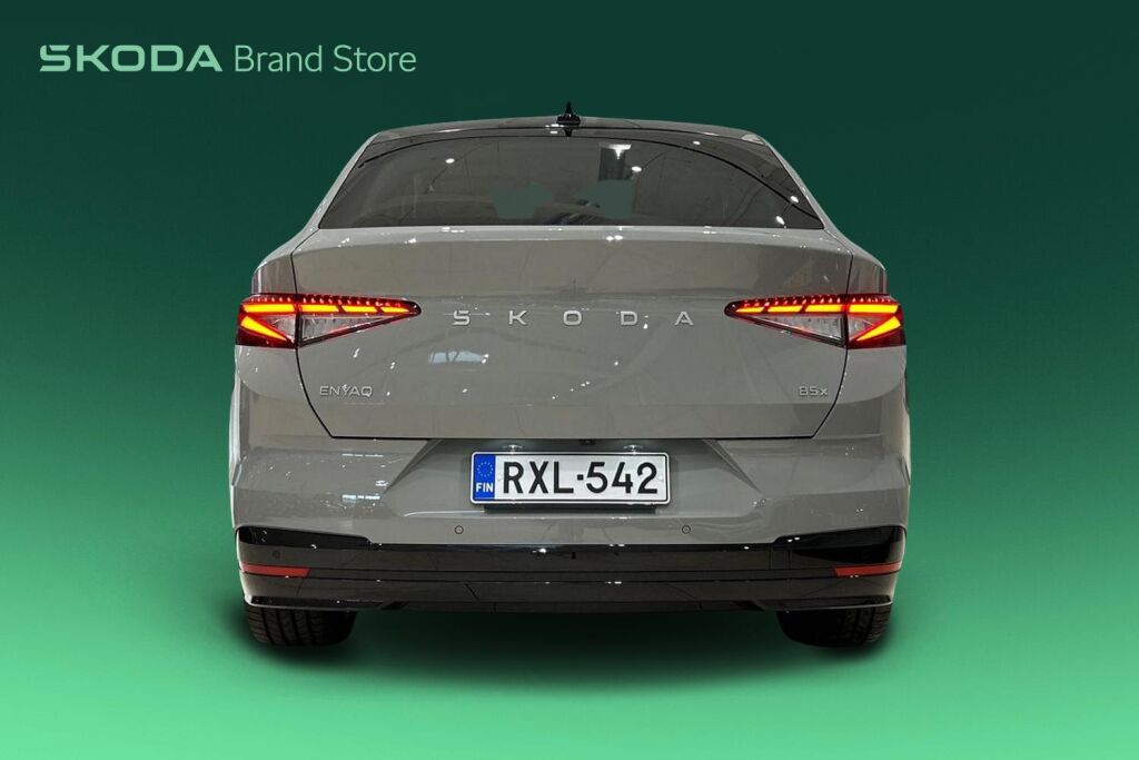 Skoda Enyaq 2025 Coupé 85x 4x4 Style
