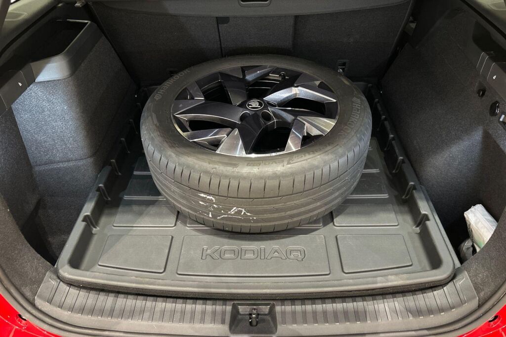 SKODA Kodiaq 2025 1.5 TSI PHEV SportLine DSG Autom.