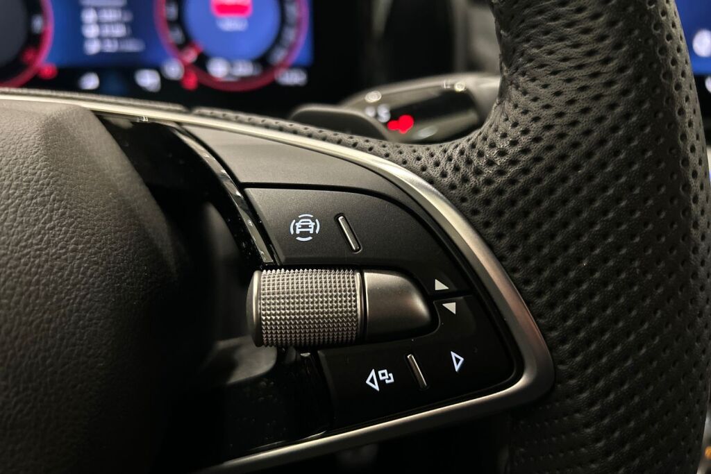 SKODA Kodiaq 2025 1.5 TSI PHEV SportLine DSG Autom.