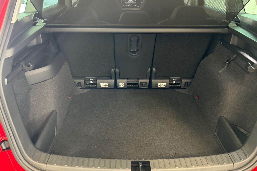 Skoda Karoq 2025 1.5 TSI Style DSG Autom.