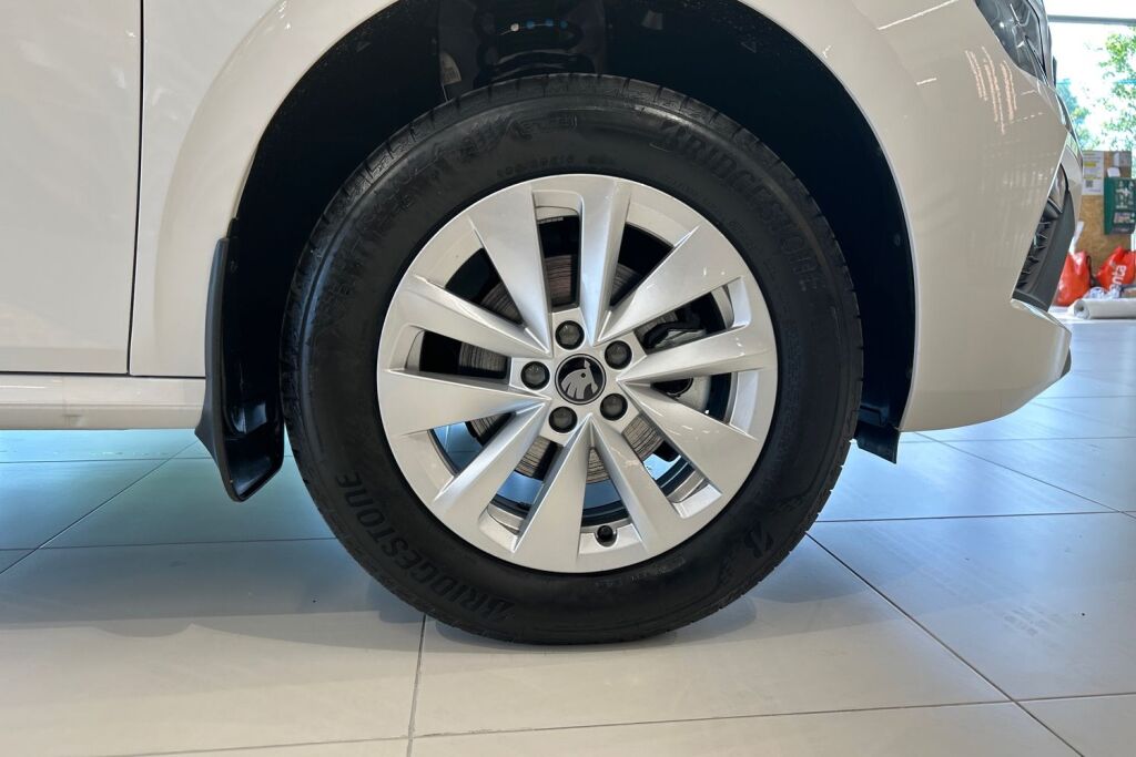 Skoda Kamiq 2026 1.0 TSI 116 Selection DSG Autom.