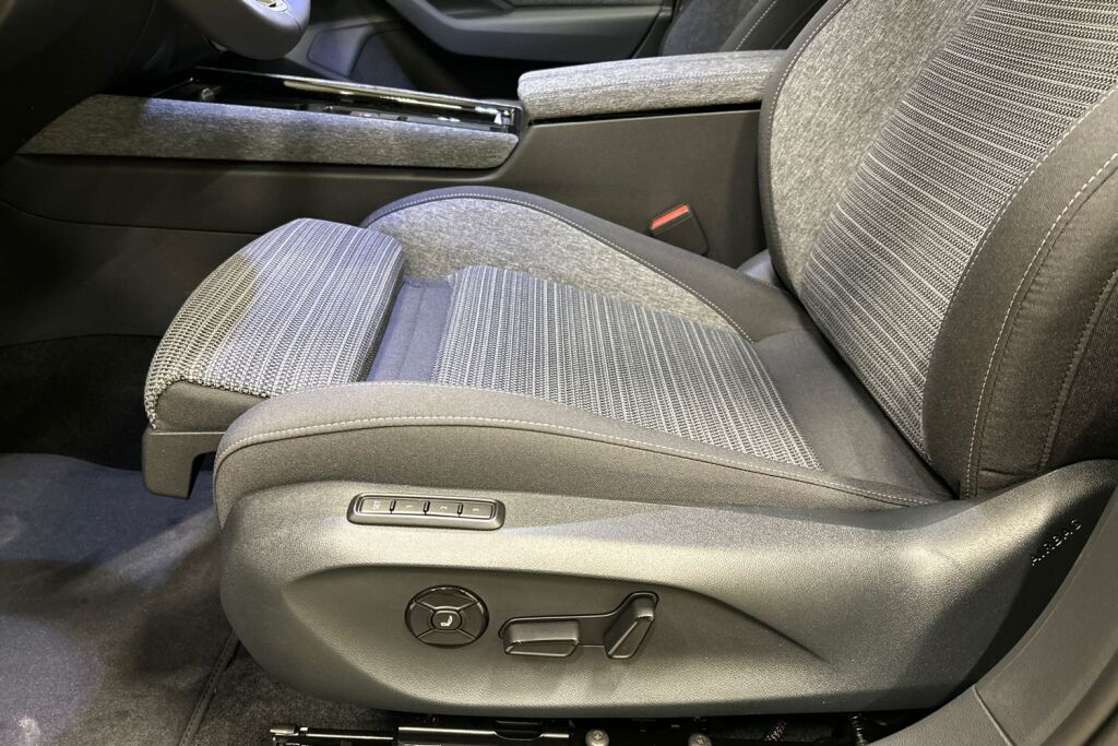 Skoda Superb 2026 Combi 1.5 TSI PHEV Style Explore DSG Autom.