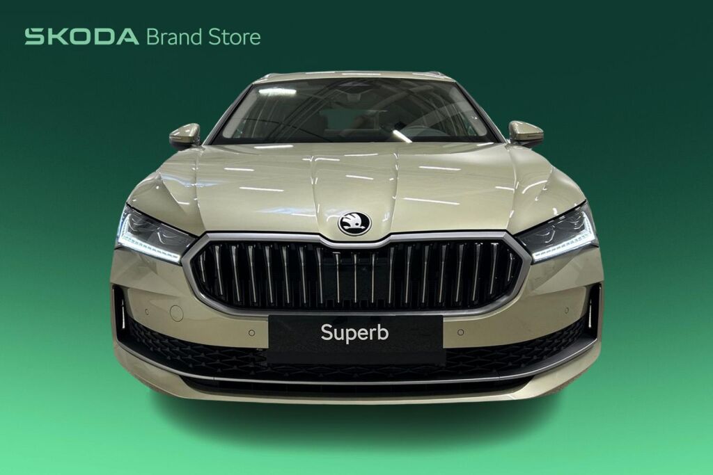 Skoda Superb 2026 Combi 1.5 TSI PHEV Style Explore DSG Autom.