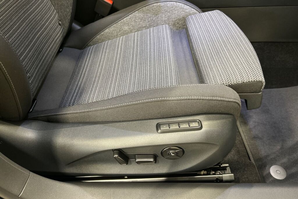 Skoda Superb 2026 Combi 1.5 TSI PHEV Style Explore DSG Autom.