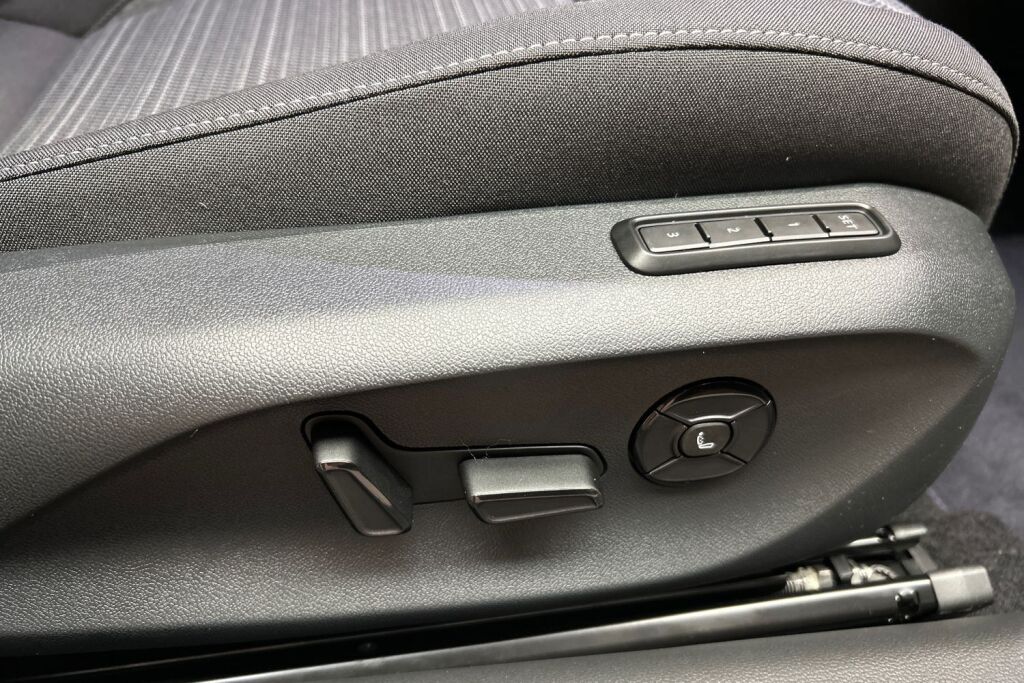 Skoda Superb 2026 Combi 1.5 TSI PHEV Style Explore DSG Autom.