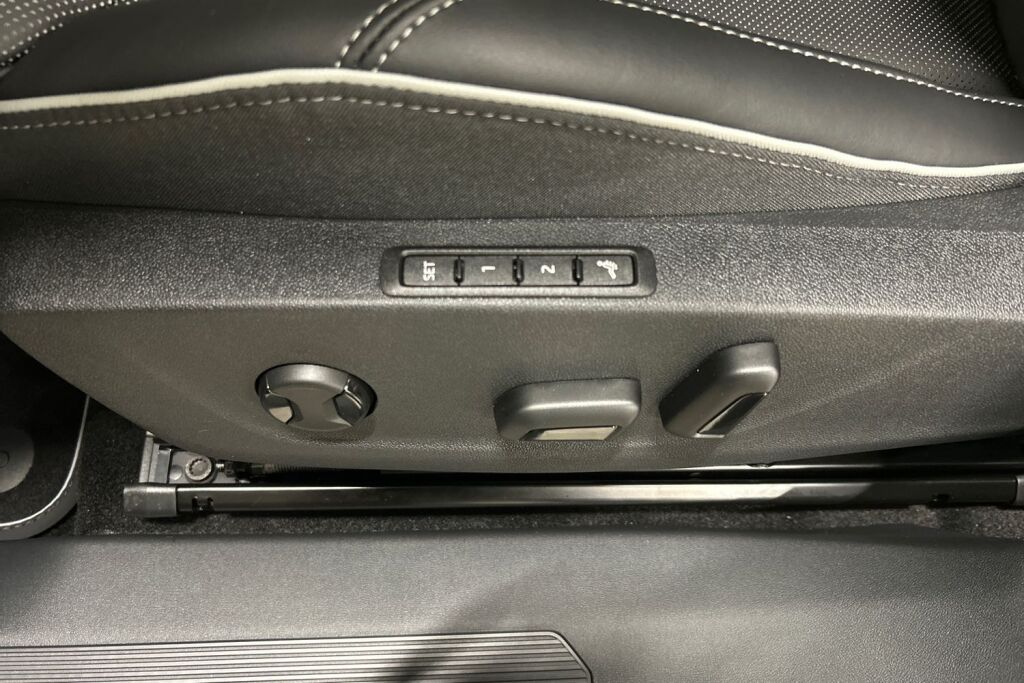 Skoda Enyaq 2026 85x 4x4 RS