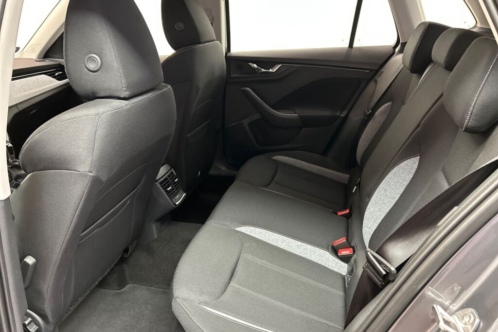 Skoda Kamiq 2026 1.0 TSI 116 Selection DSG Autom.