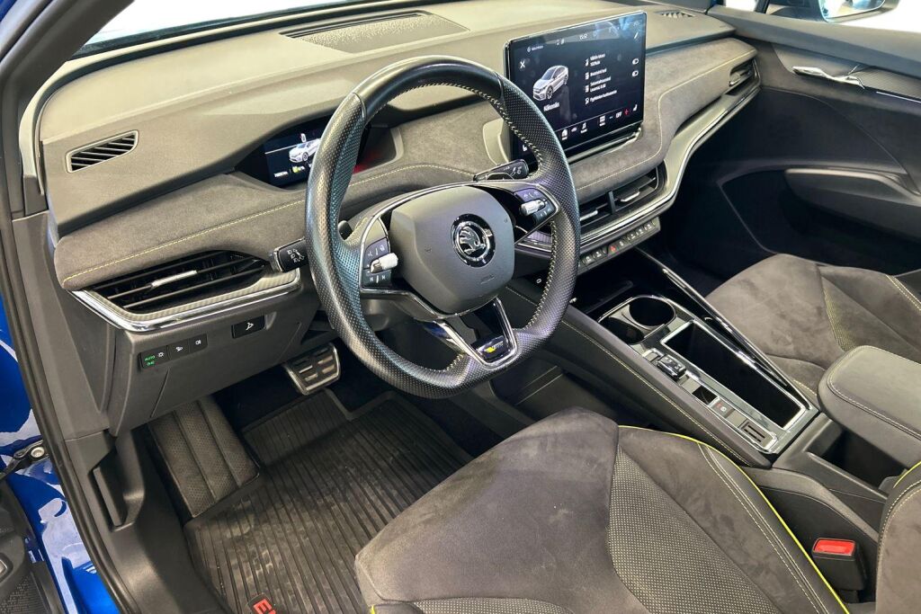Skoda Enyaq 2023 Coupe 80x 4x4 RS iV