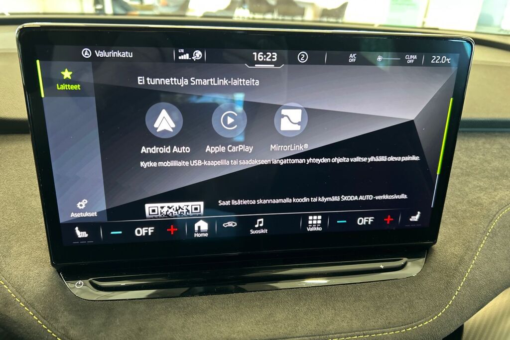 Skoda Enyaq 2023 Coupe 80x 4x4 RS iV