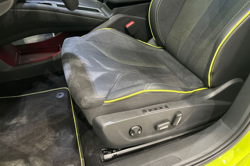 Skoda Elroq 2026 85x 4x4 RS