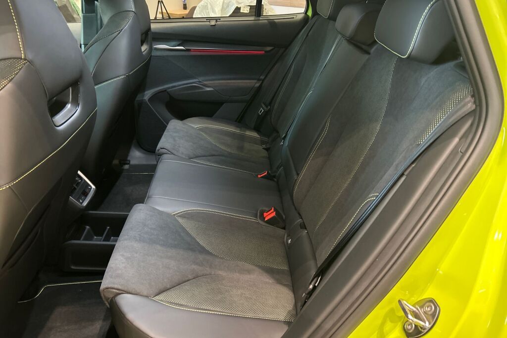 Skoda Elroq 2026 85x 4x4 RS