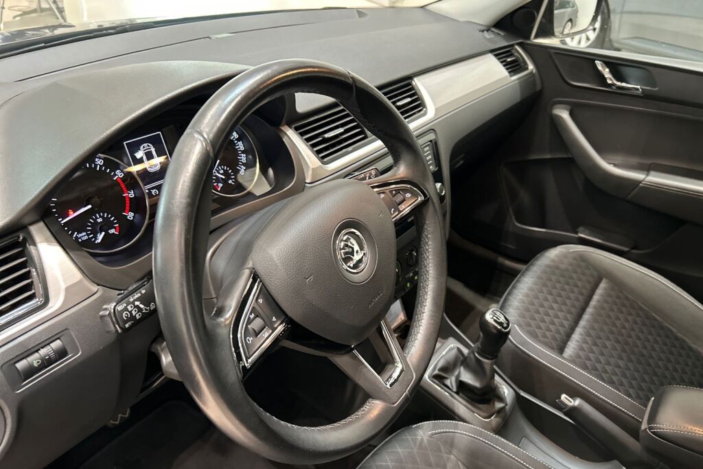 SKODA RAPID 2017 Spaceback 1,2 TSI 90 Drive