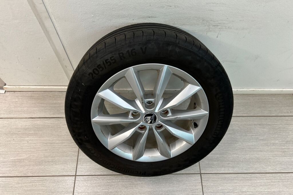 SKODA Octavia 2016 1,2 TSI Ambition