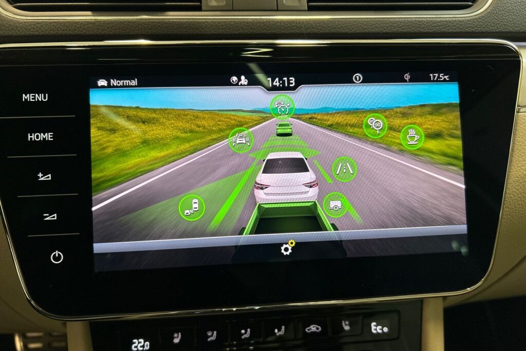 Skoda Superb 2020 1,4 TSI PHEV L&K iV DSG Autom.