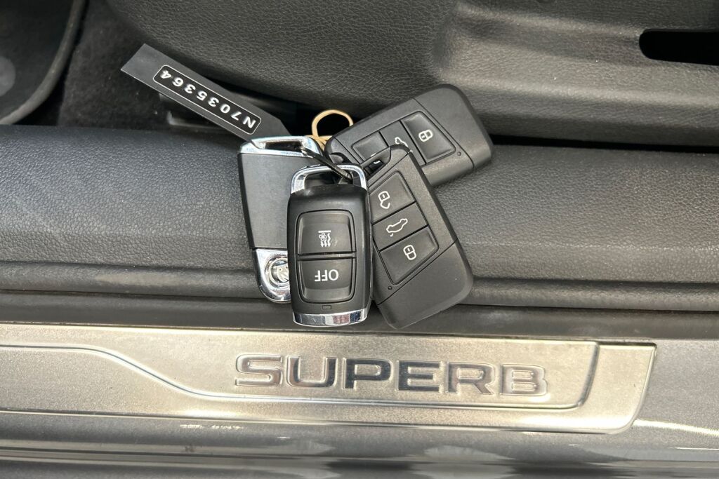 Skoda Superb 2022 1.4 TSI PHEV Ambition iV DSG Autom.