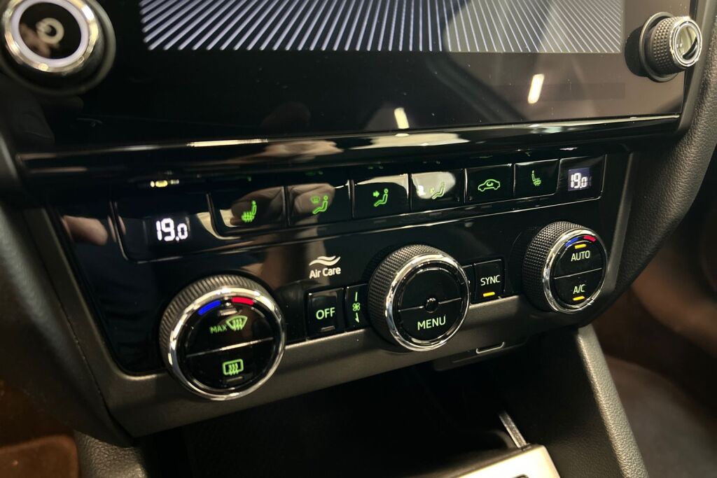 SKODA OCTAVIA 2018 1,6 TDI Ambition