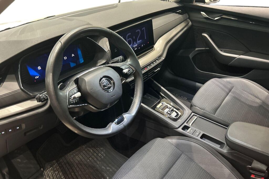 SKODA Octavia 2023 Combi 1.4 TSI PHEV Ambition iV DSG Autom.