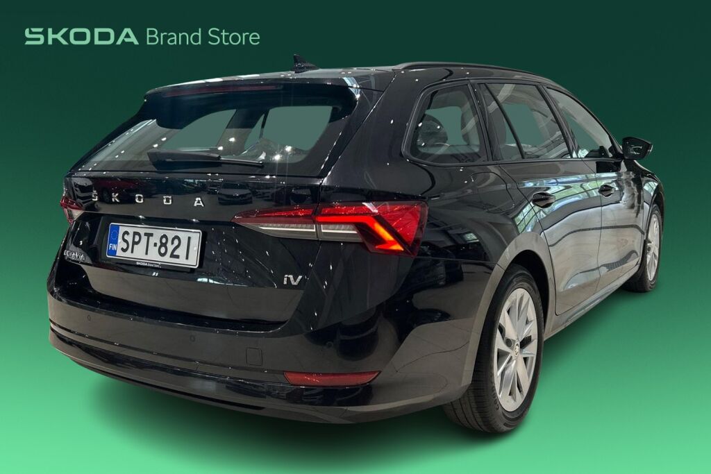 SKODA Octavia 2023 Combi 1.4 TSI PHEV Ambition iV DSG Autom.