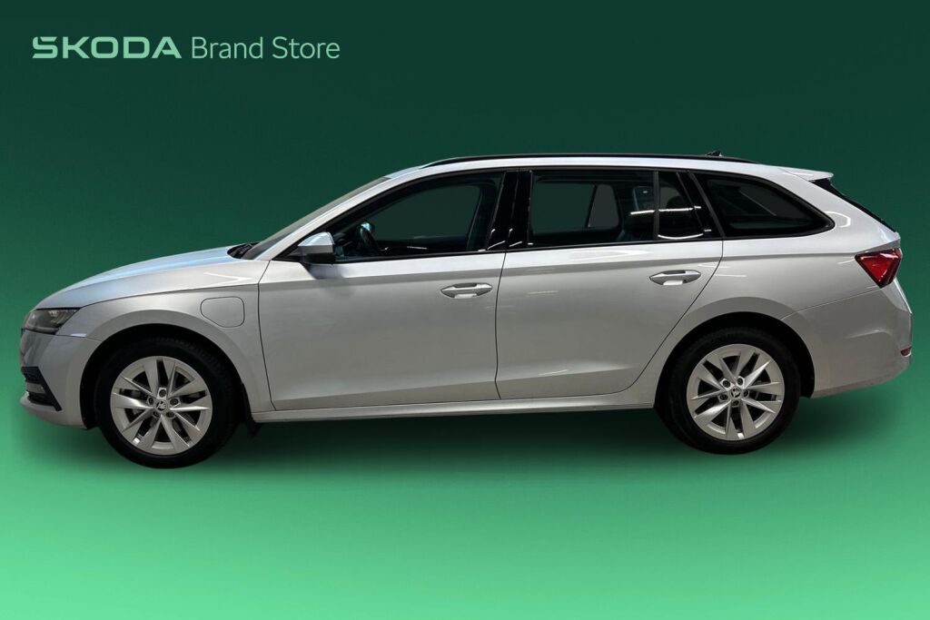 Skoda Octavia 2023 Combi 1.4 TSI PHEV Ambition iV DSG Autom.