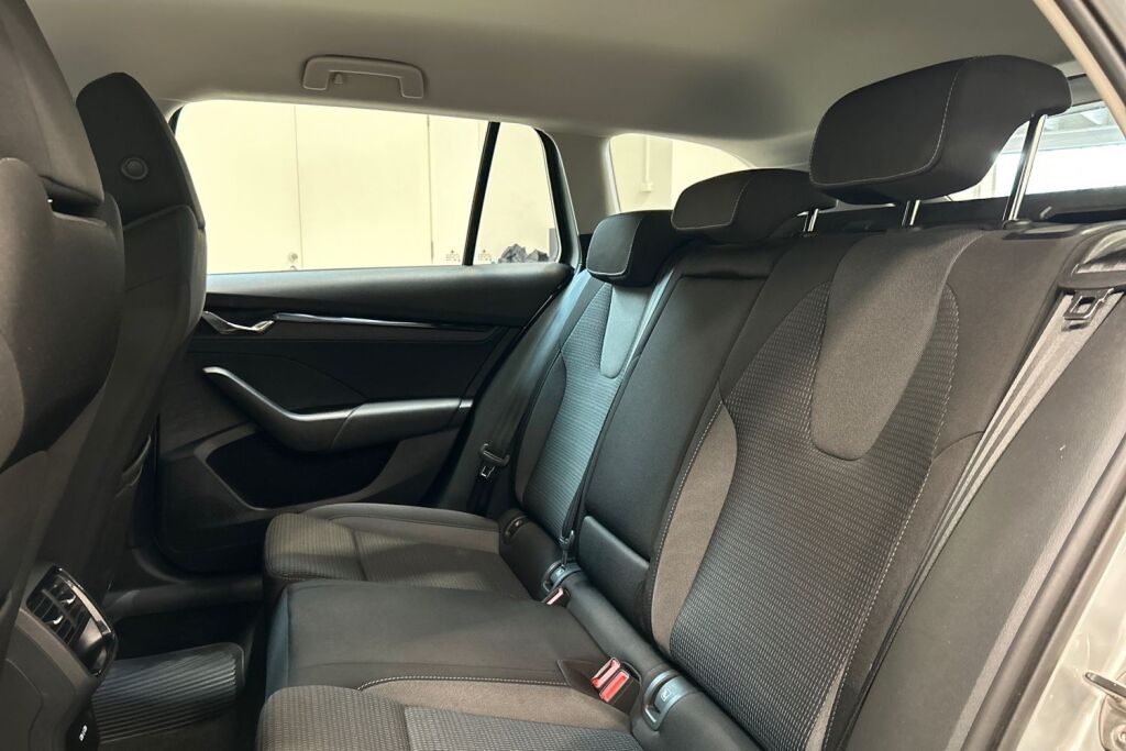 Skoda Octavia 2023 Combi 1.4 TSI PHEV Ambition iV DSG Autom.