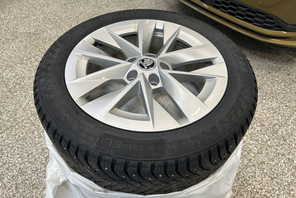Skoda Octavia 2024 Combi 1.4 TSI PHEV Ambition iV DSG Autom.
