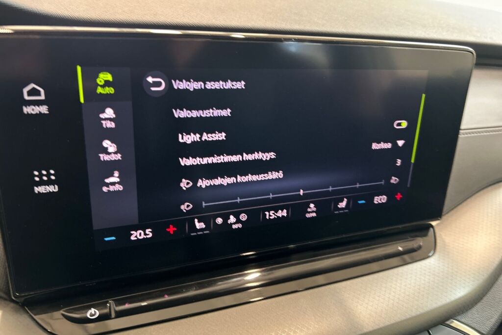 SKODA OCTAVIA 2024 Combi 1.4 TSI PHEV Ambition iV DSG Autom.