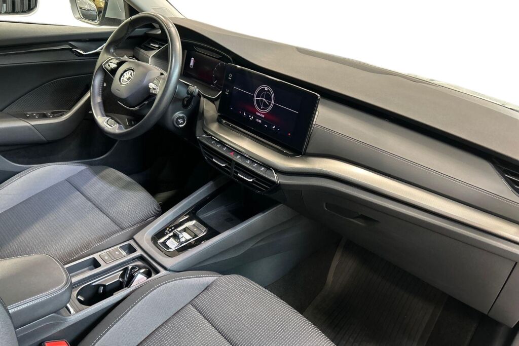 SKODA OCTAVIA 2024 Combi 1.4 TSI PHEV Ambition iV DSG Autom.