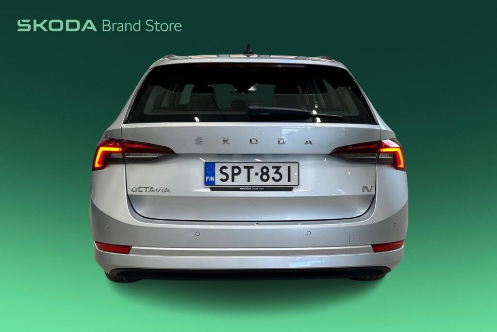 SKODA OCTAVIA 2024 Combi 1.4 TSI PHEV Ambition iV DSG Autom.