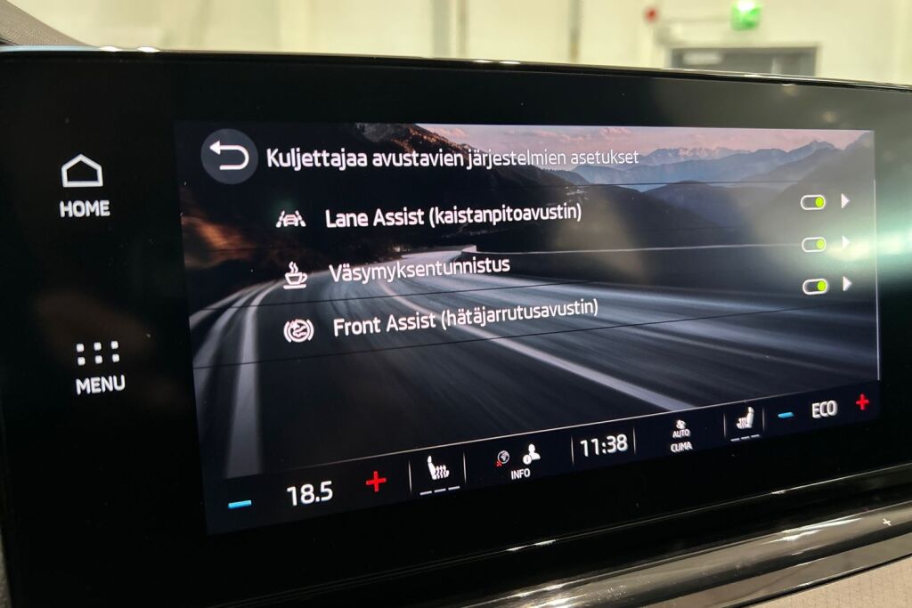 SKODA Octavia 2023 Combi 1.4 TSI PHEV Ambition iV DSG Autom.