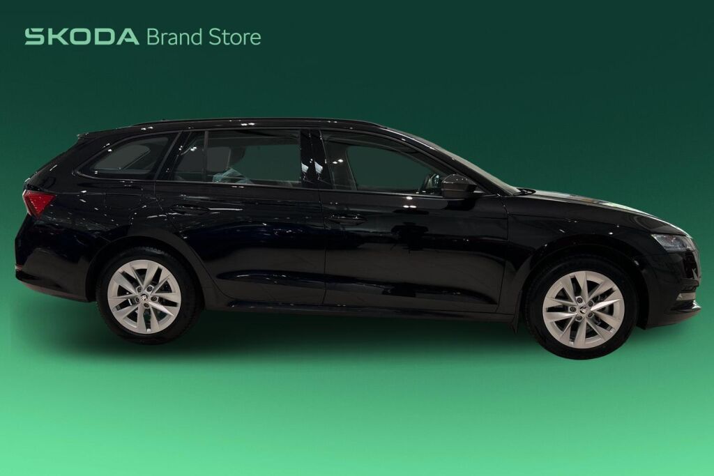 SKODA Octavia 2023 Combi 1.4 TSI PHEV Ambition iV DSG Autom.