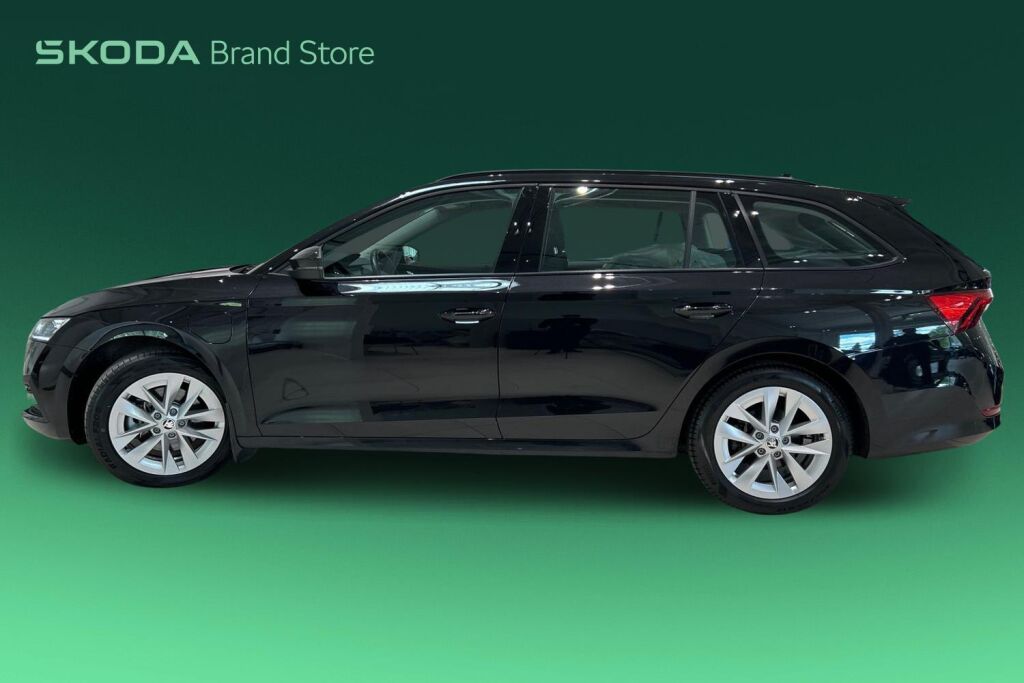 SKODA Octavia 2023 Combi 1.4 TSI PHEV Ambition iV DSG Autom.