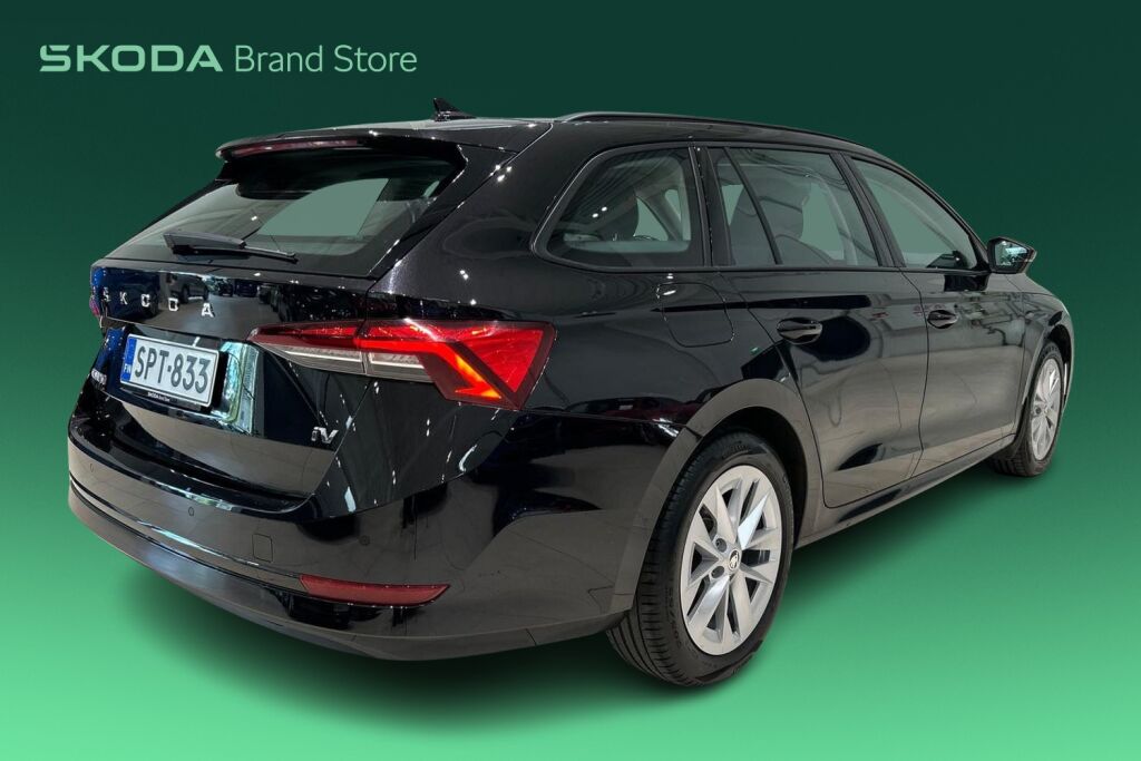 SKODA Octavia 2023 Combi 1.4 TSI PHEV Ambition iV DSG Autom.