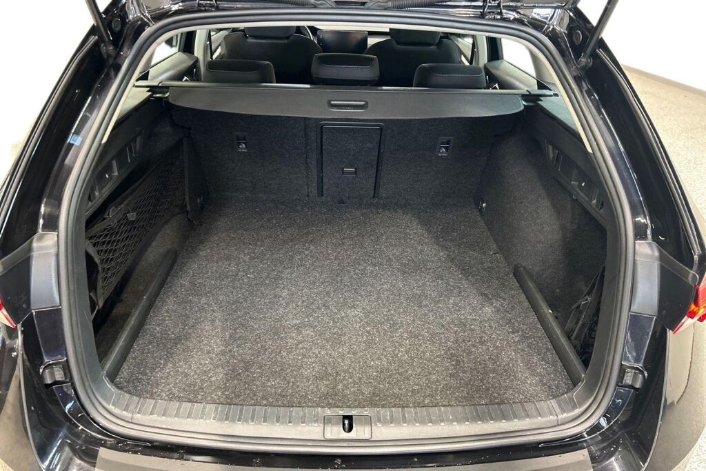 Skoda Octavia 2024 Combi 1.4 TSI PHEV Ambition iV DSG Autom.