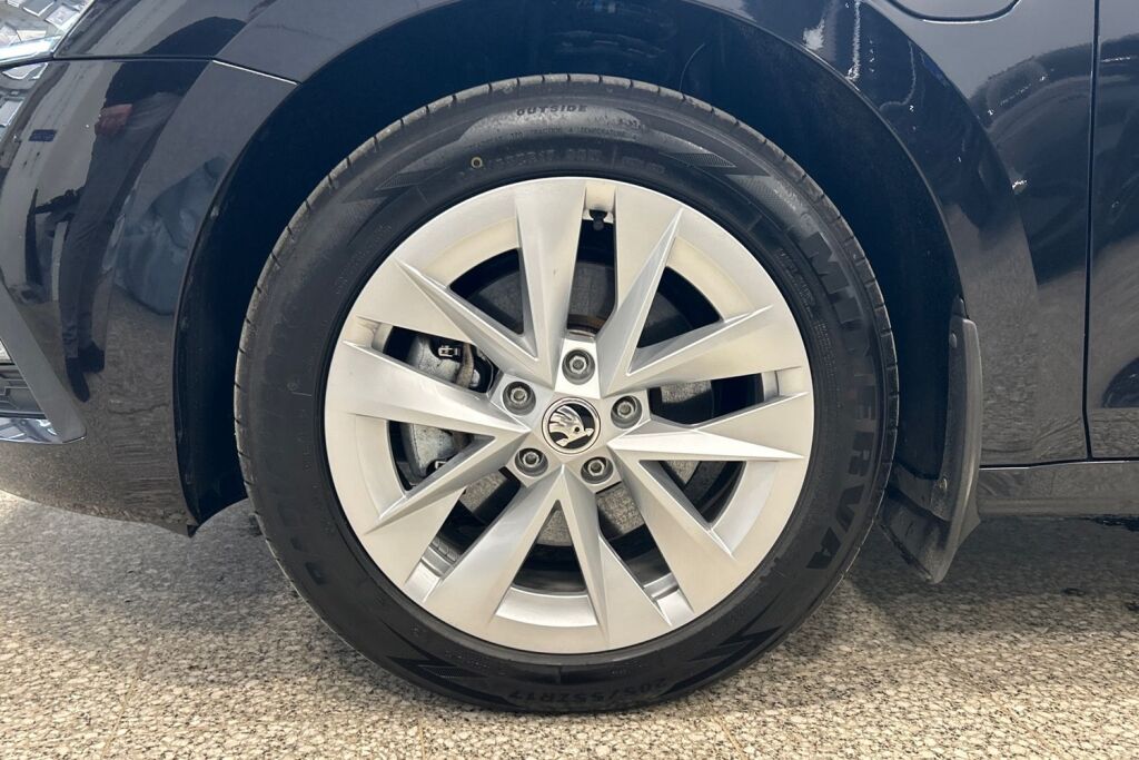 Skoda Octavia 2024 Combi 1.4 TSI PHEV Ambition iV DSG Autom.