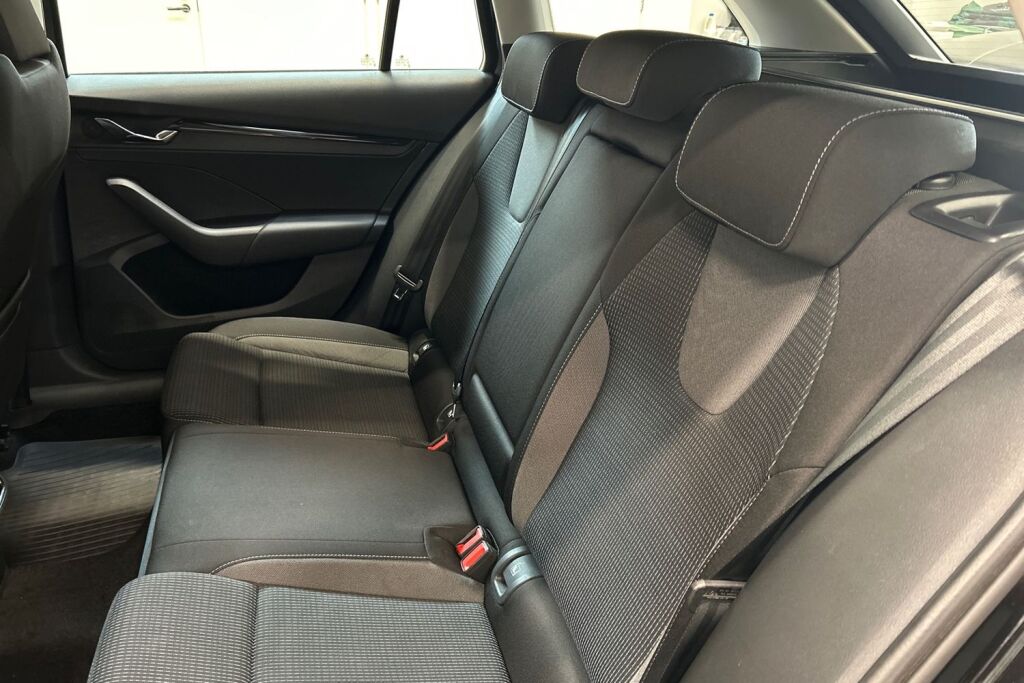 Skoda Octavia 2024 Combi 1.4 TSI PHEV Ambition iV DSG Autom.