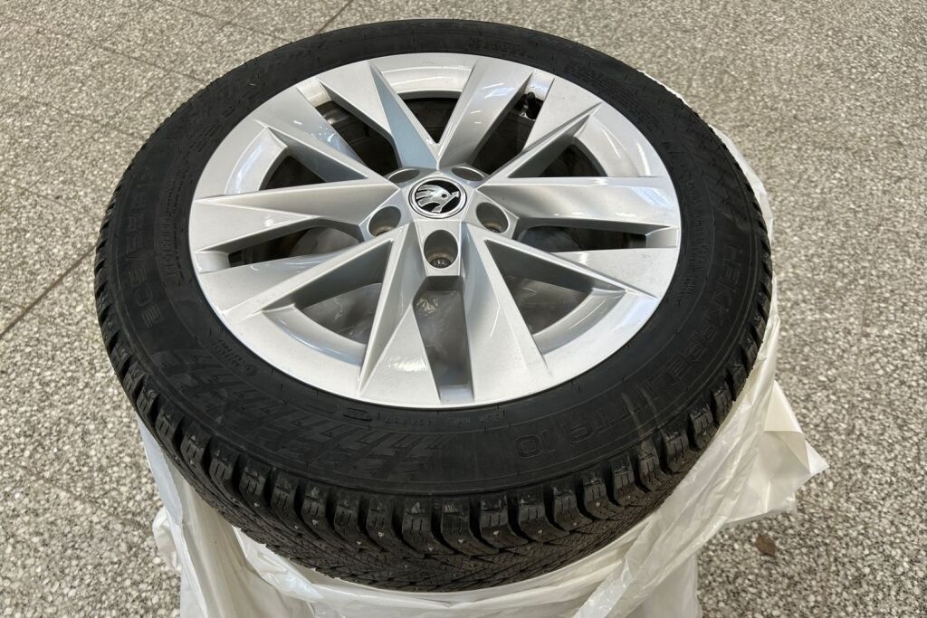 Skoda Octavia 2023 Combi 1.4 TSI PHEV Ambition iV DSG Autom.