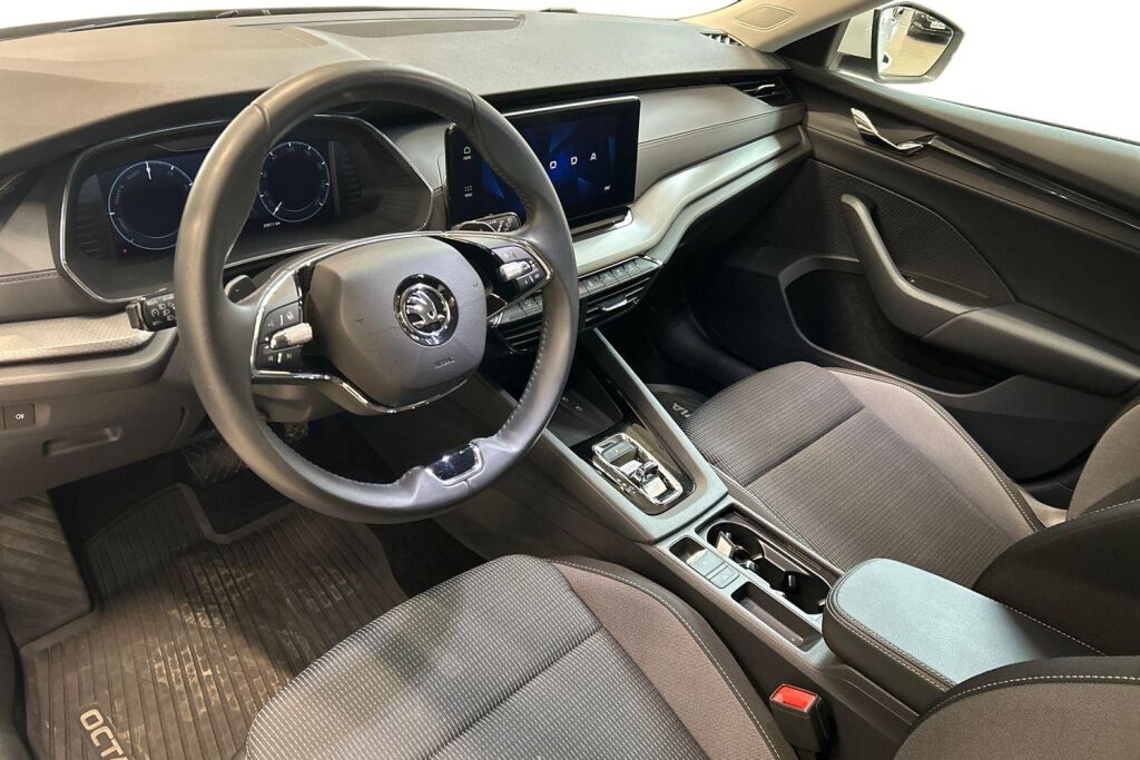 SKODA OCTAVIA 2024 Combi 1.4 TSI PHEV Ambition iV DSG Autom.