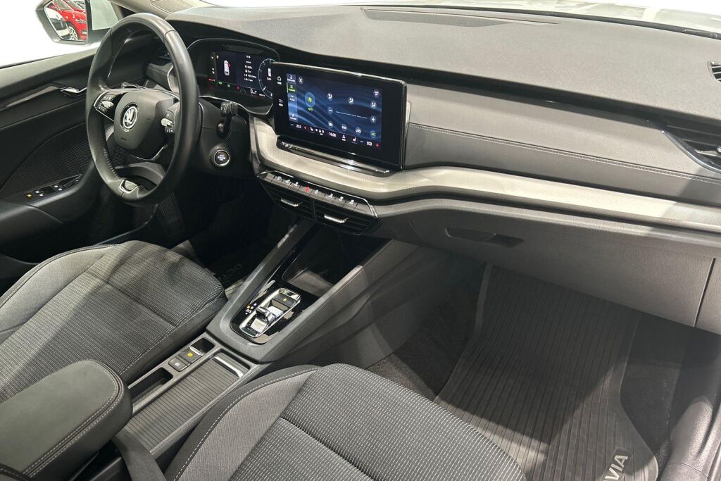 SKODA Octavia 2024 Combi 1.4 TSI PHEV Ambition iV DSG Autom.