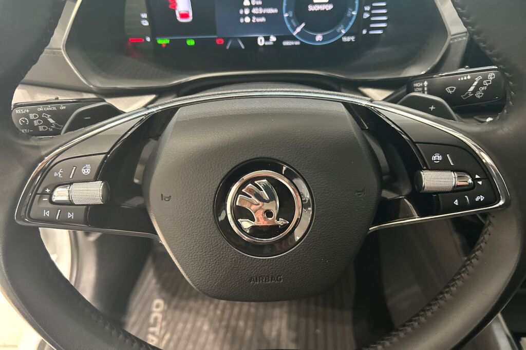 SKODA Octavia 2024 Combi 1.4 TSI PHEV Ambition iV DSG Autom.