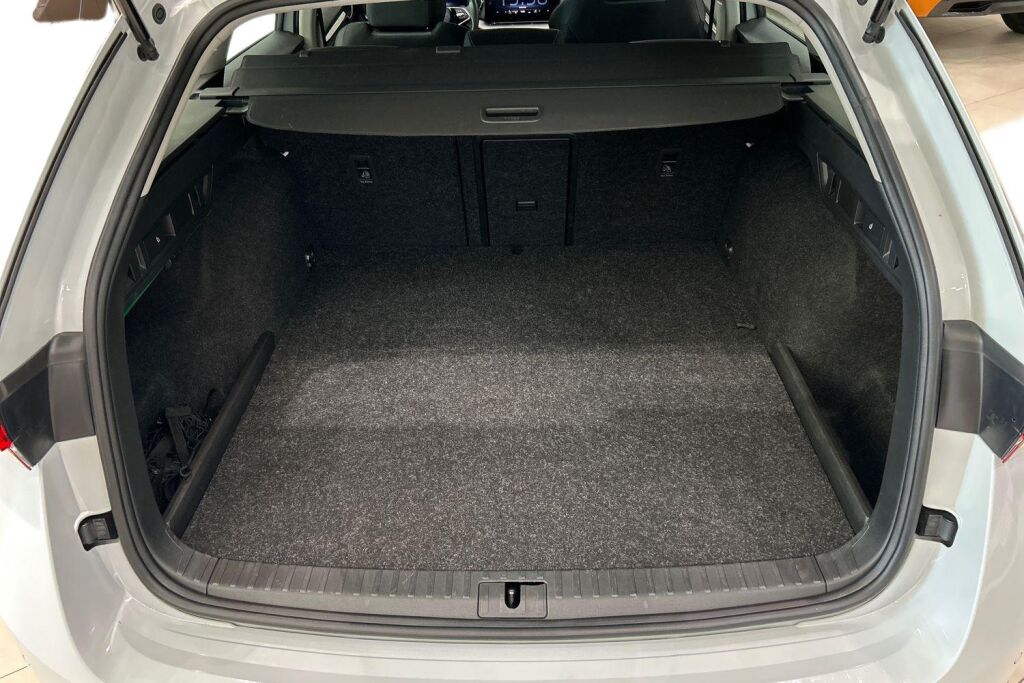 Skoda Octavia 2024 Combi 1.4 TSI PHEV Ambition iV DSG Autom.