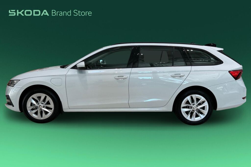 Skoda Octavia 2024 Combi 1.4 TSI PHEV Ambition iV DSG Autom.