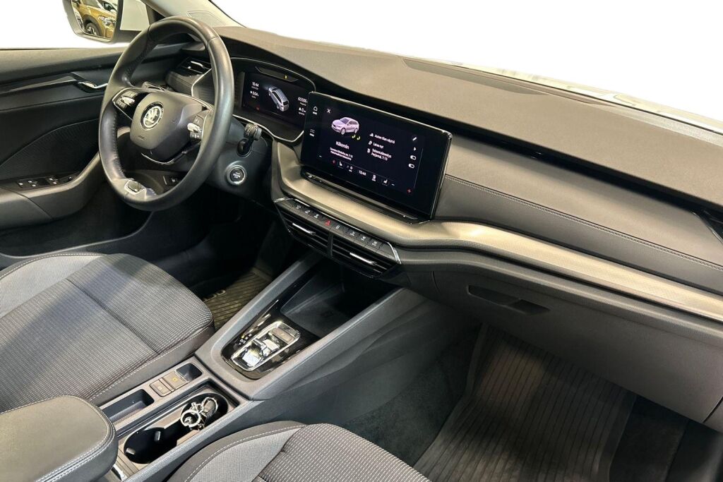 SKODA OCTAVIA 2024 Combi 1.4 TSI PHEV Ambition iV DSG Autom.