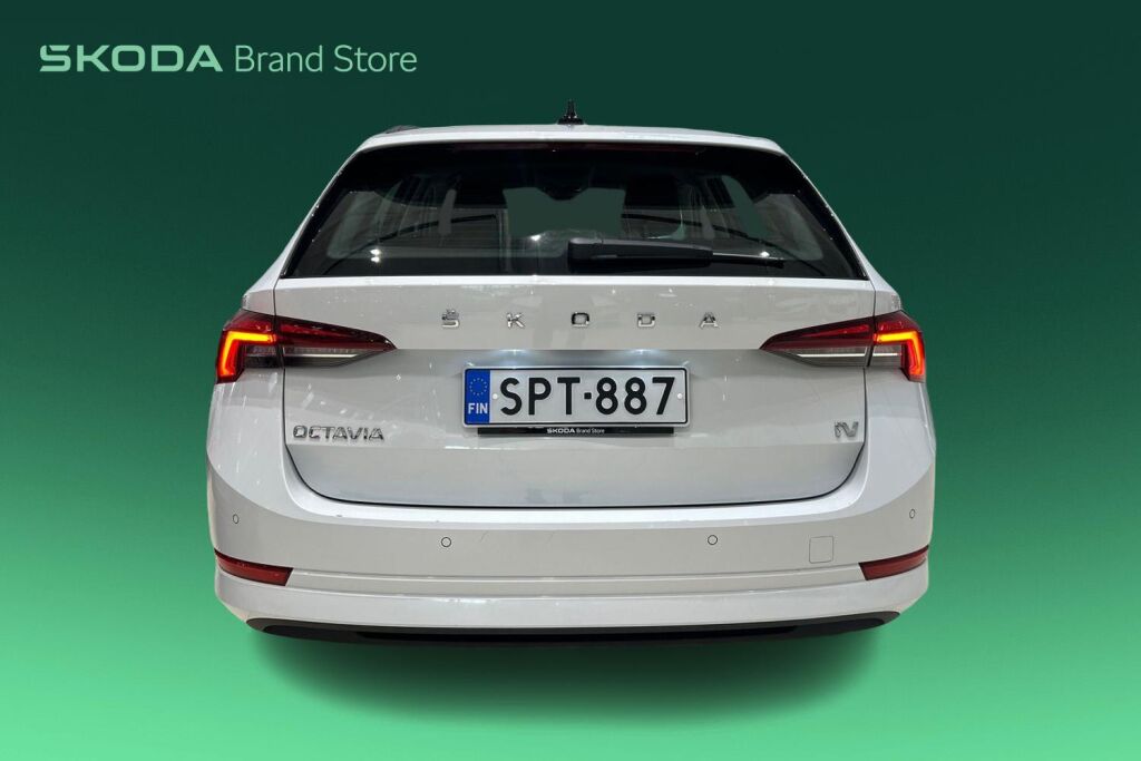SKODA Octavia 2024 Combi 1.4 TSI PHEV Ambition iV DSG Autom.