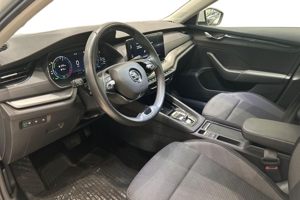 SKODA Octavia 2024 Combi 1.4 TSI PHEV Ambition iV DSG Autom.