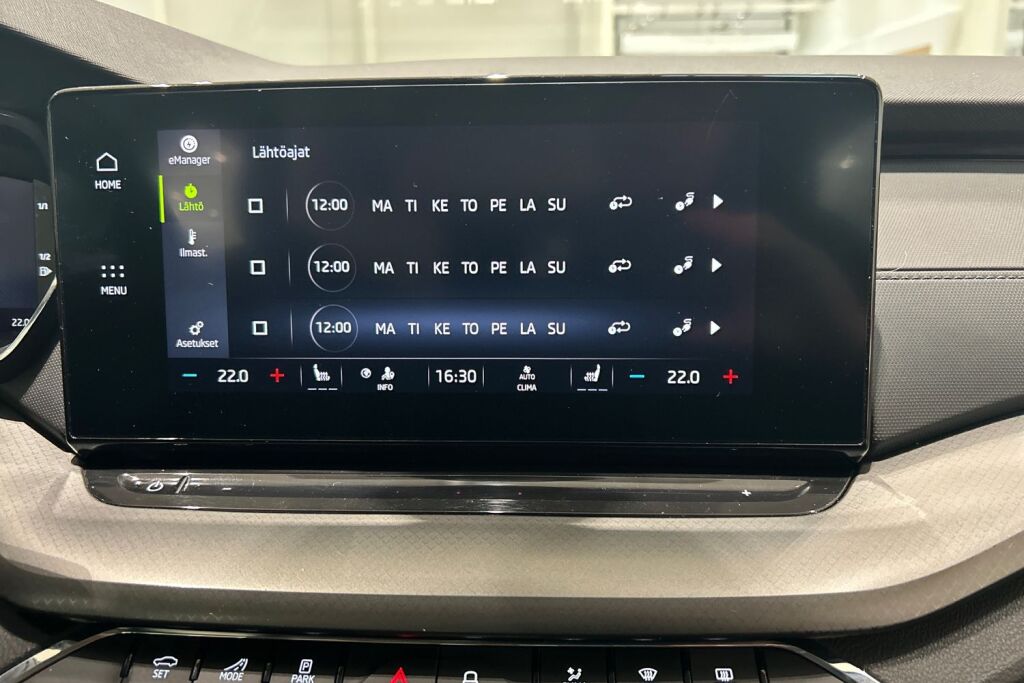 SKODA Octavia 2024 Combi 1.4 TSI PHEV Ambition iV DSG Autom.