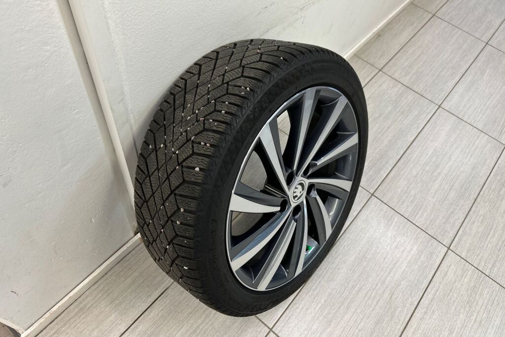 Skoda Octavia 2024 Combi 1.4 TSI PHEV Ambition Nordic Edition iV DSG Autom.