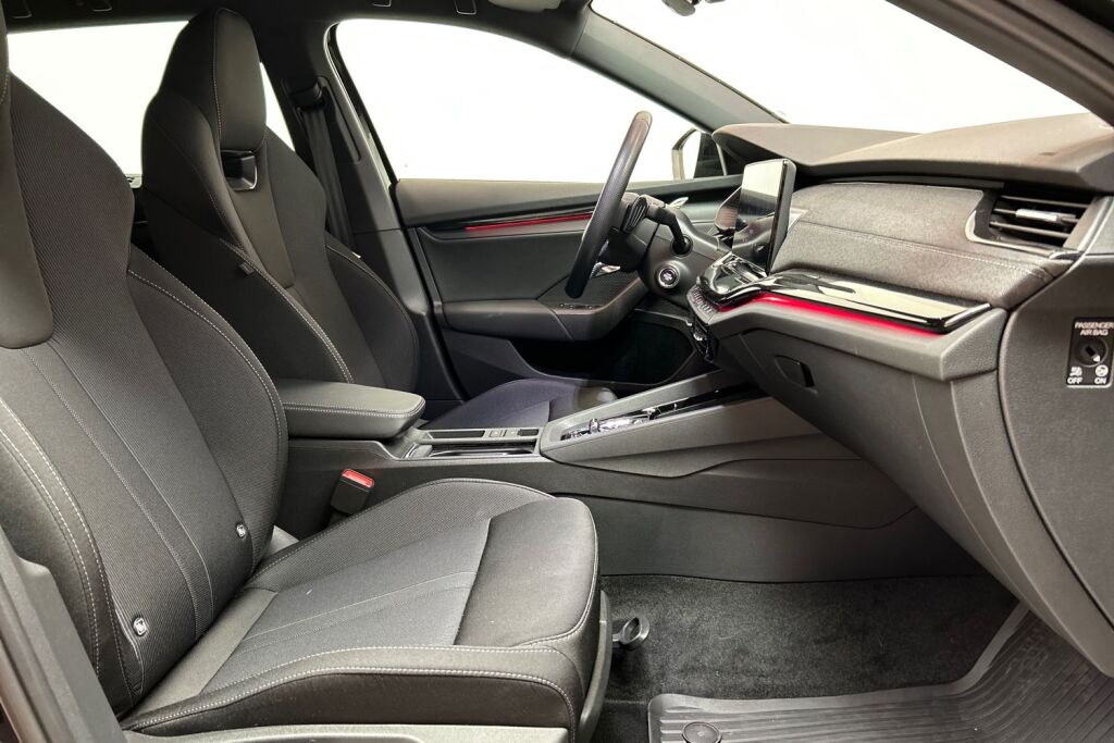 Skoda Octavia 2024 Combi 1.4 TSI PHEV SportLine iV DSG Autom.