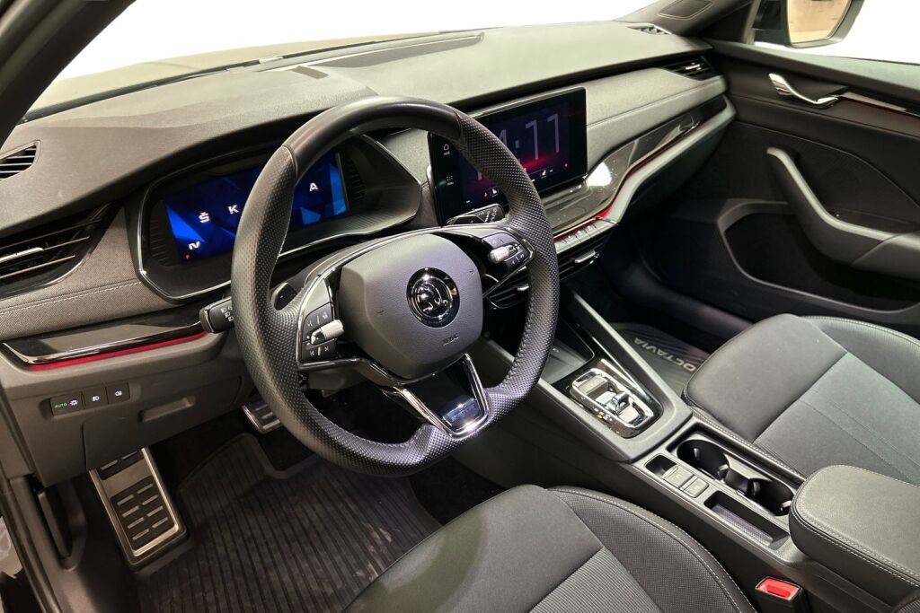 Skoda Octavia 2024 Combi 1.4 TSI PHEV SportLine iV DSG Autom.