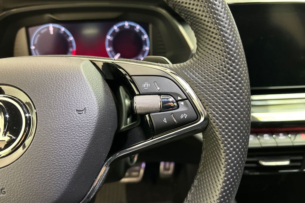 Skoda Octavia 2024 Combi 1.4 TSI PHEV SportLine iV DSG Autom.