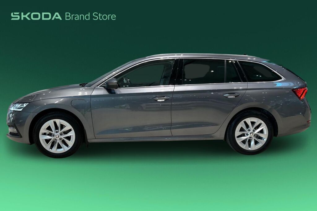 SKODA OCTAVIA 2024 Combi 1.4 TSI PHEV Style iV DSG Autom.